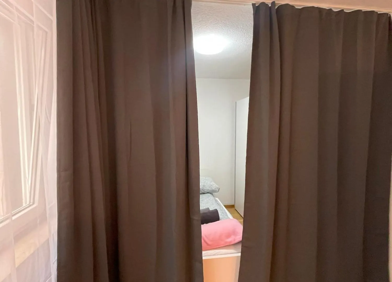 Cozy Studio Apartment In Neusser Street 쾰른 독일